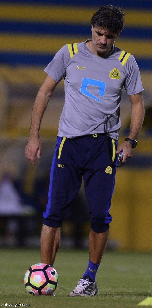الأخضر يجبر النصر على التقديم