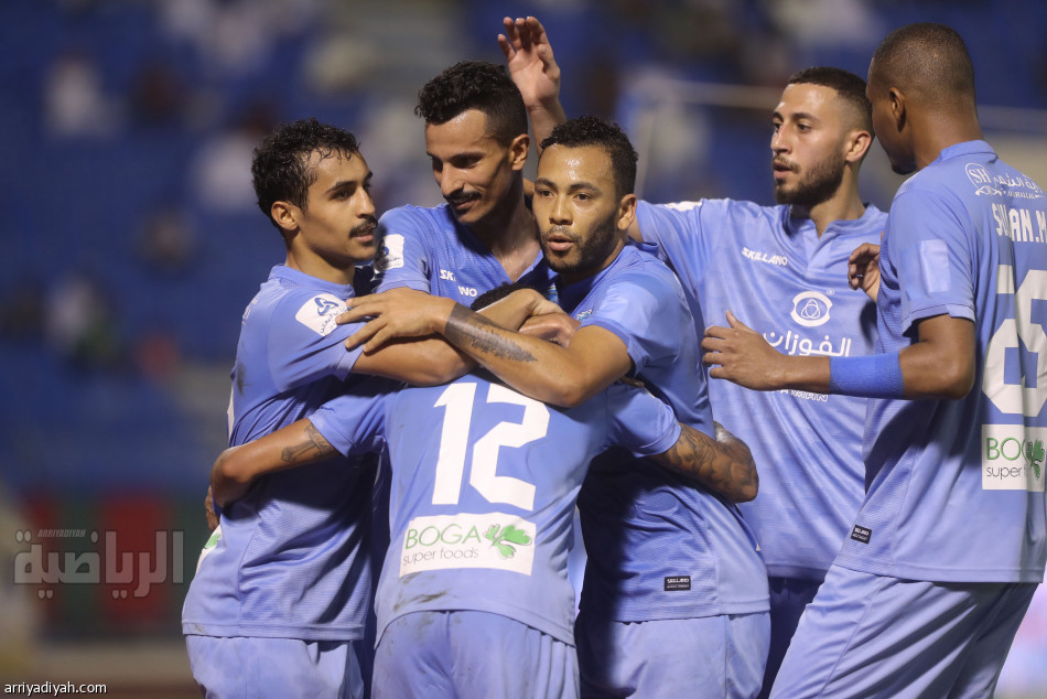 الباطن يستعيد صدارته بثلاثية الاتفاق