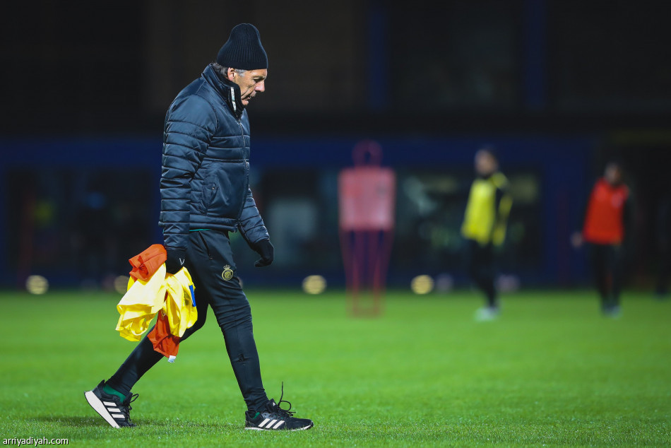 النصر.. لمسة واحدة ومناورة