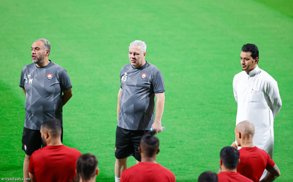 الرائد يعود.. وسوموديكا يختبر اللياقة