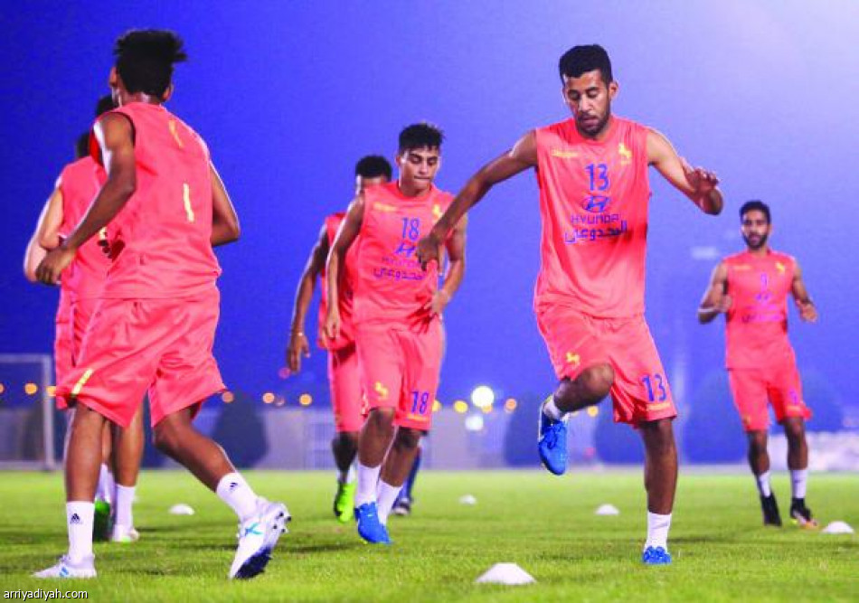 الصربي يعيد ترتيب أوراق الاتفاق