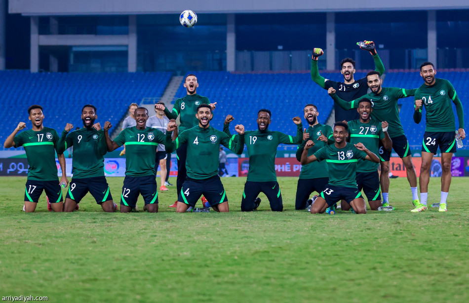 الأخضر.. تحفيز قبل فيتنام