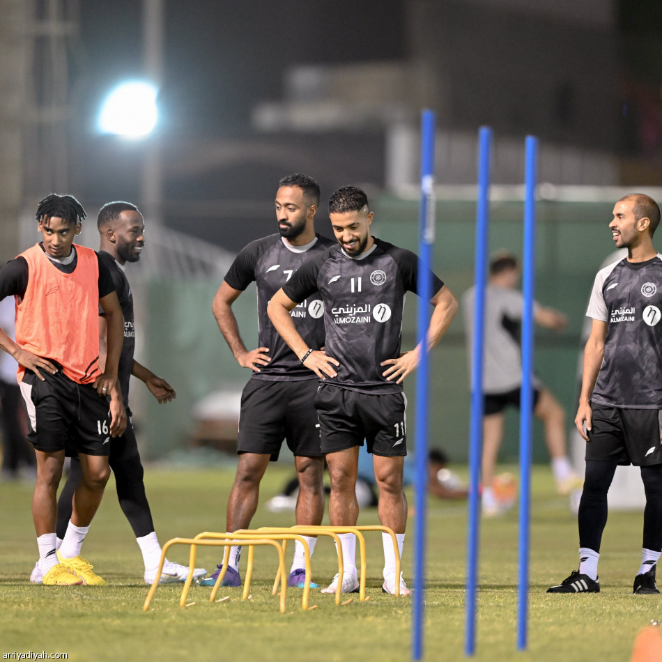 الشباب يستعيد العابد وبوبيندزا قبل الرائد