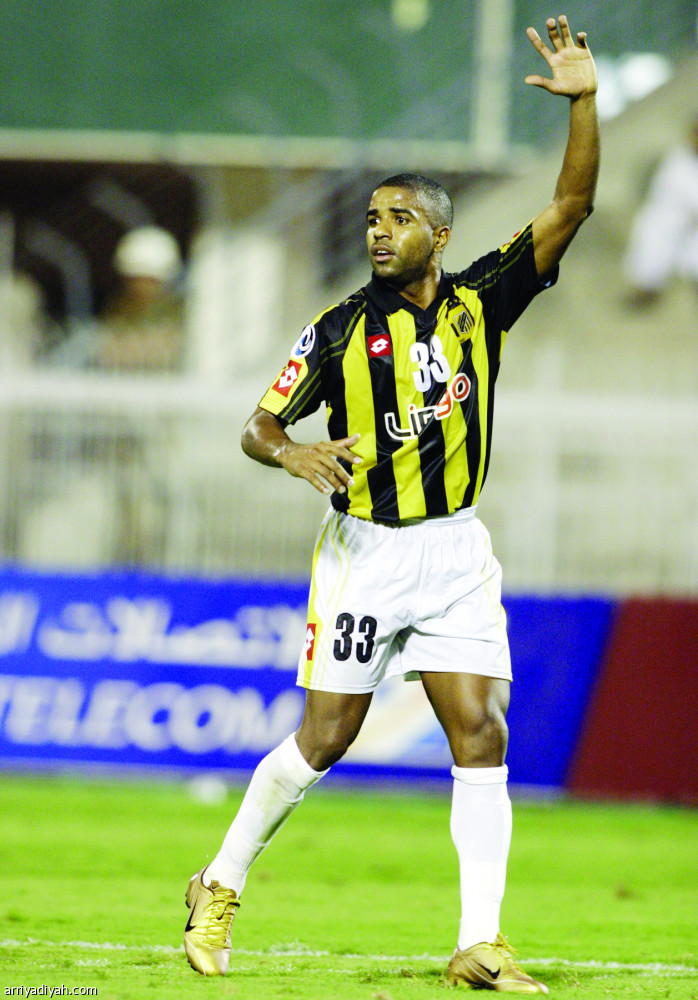 الأهلي والهلال خذلاني.. وأتمنى العودة إلى الاتحاد
