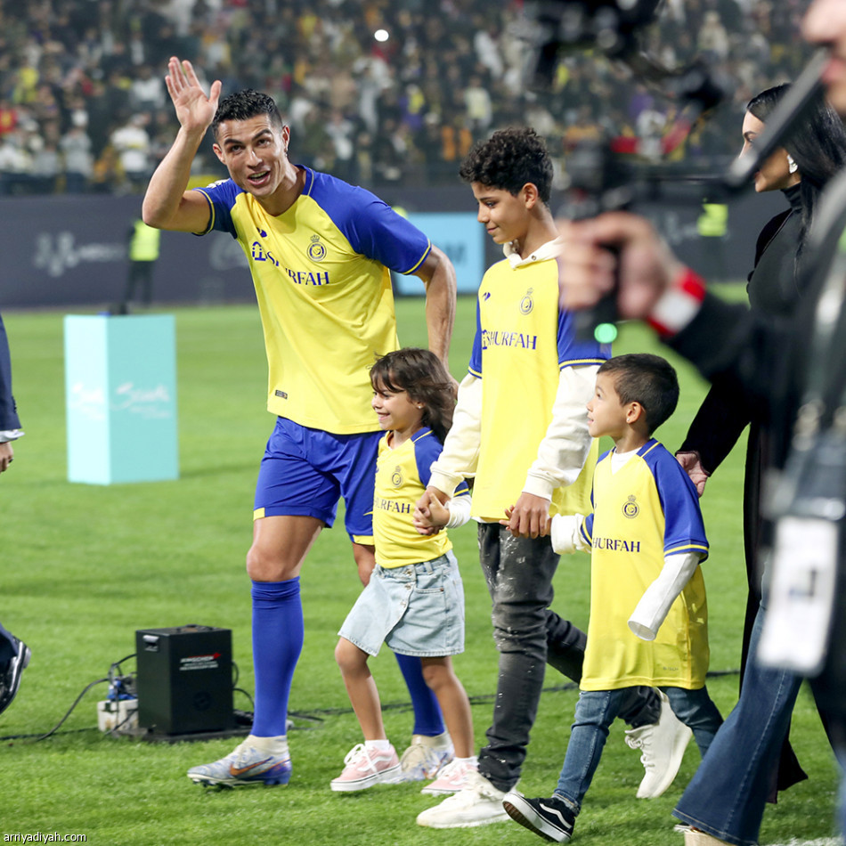 3 شروط 
تواجه
رونالدو