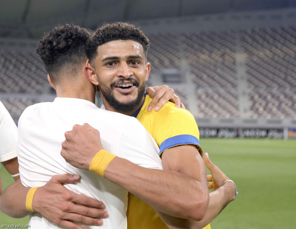 النصر 
يكرر انتصار التعاون
