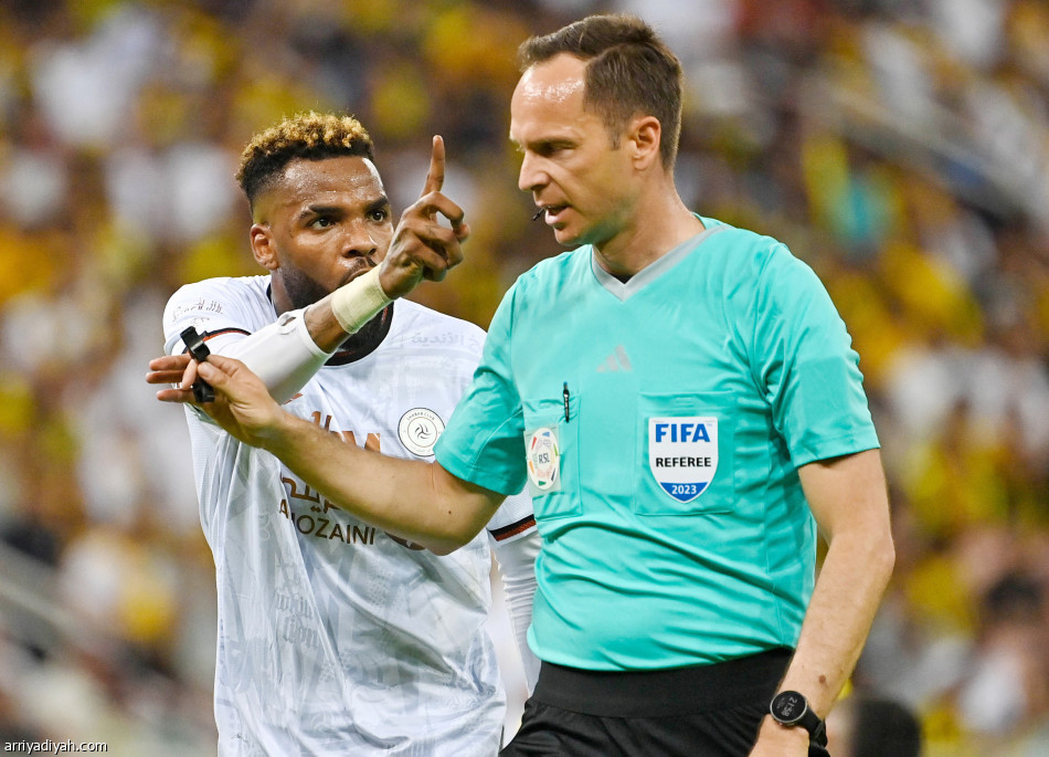 سانتو
يكرر رقم بورتو