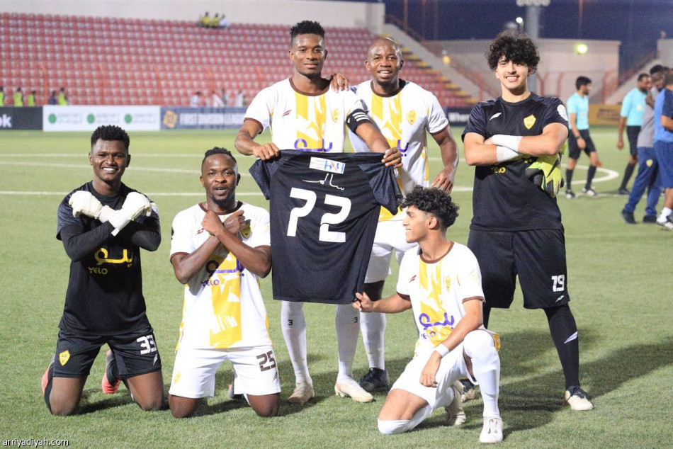 أحد والجبلين يخطفان نقاط  العين ونجران