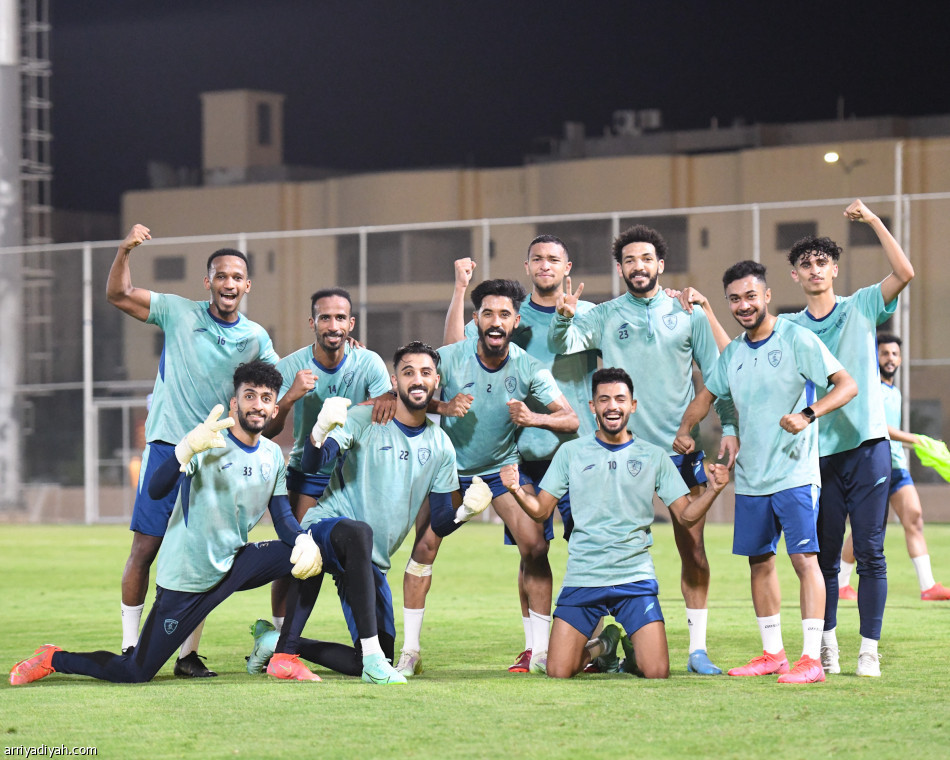 كويفا ينعش تدريبات الفتح