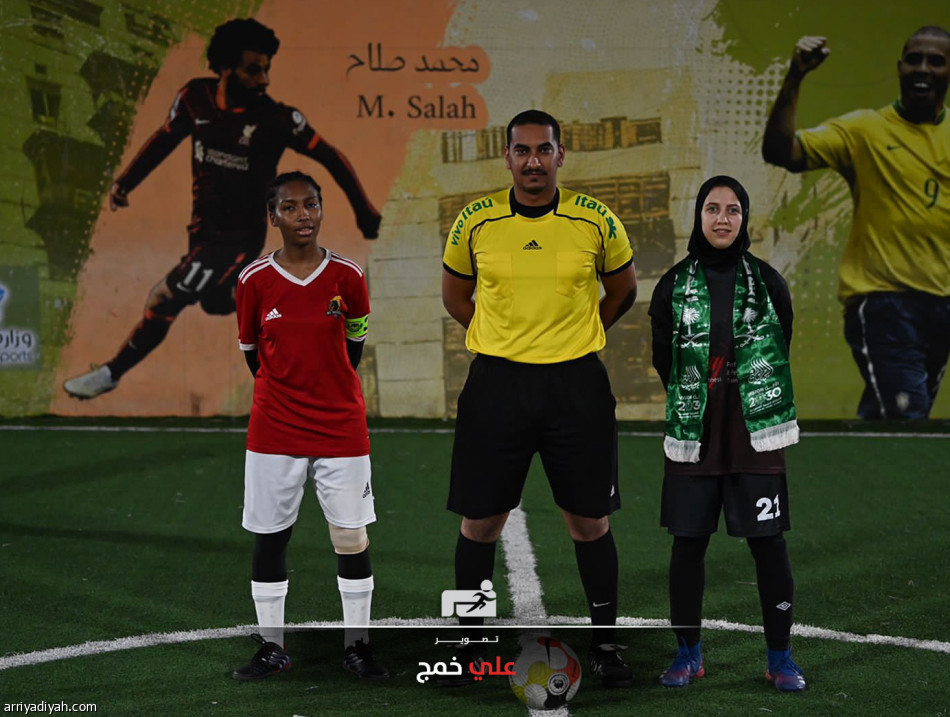 نجمة جدة والعاصفة في نهائي بطولة جدة التاريخية لكرة قدم السيدات
