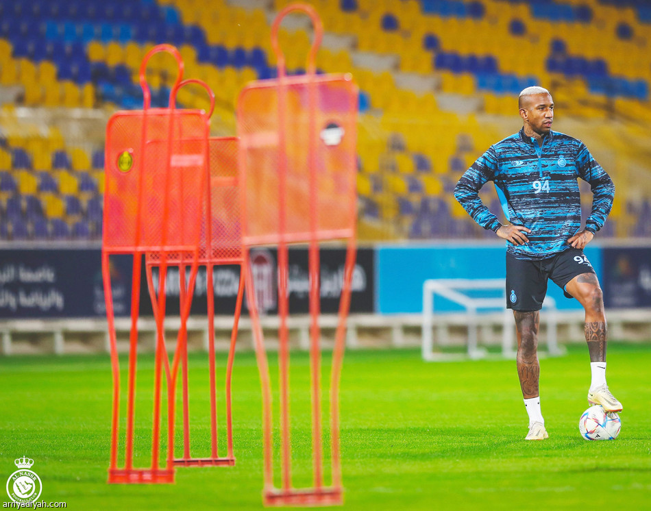 جارسيا
يتابع الهلال