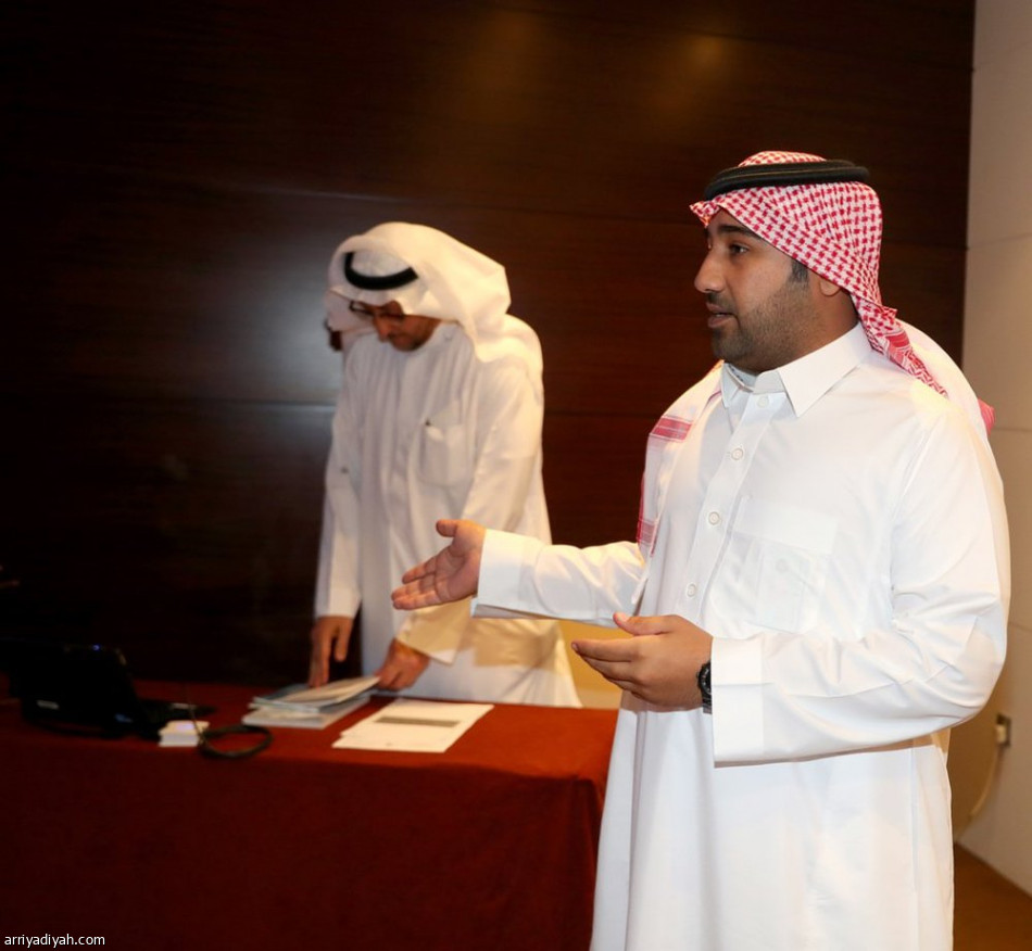 لجنة الاحتراف تحاضر لاعبي الهلال