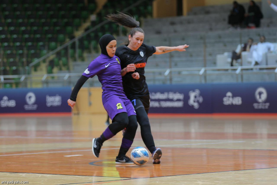 النصر واليمامة يبلغان نهائي «صالات السيدات»