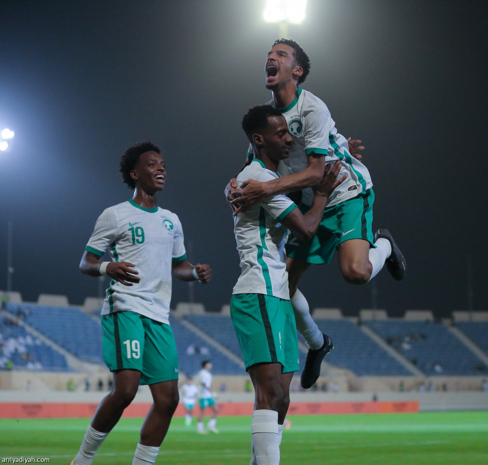 الأخضر الشاب يتصدر بخماسية ميانمار