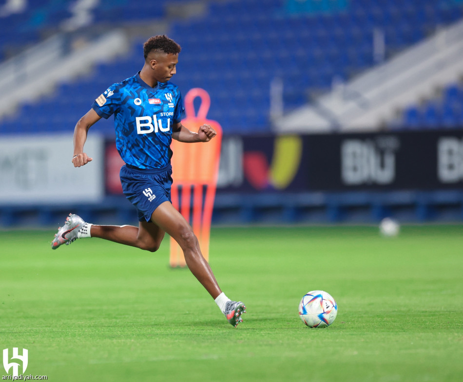 كاريلو يعزز خيارات دياز أمام التعاون