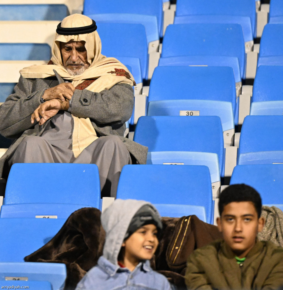 نياكاتي يهدي الاتفاق نقاط أبها