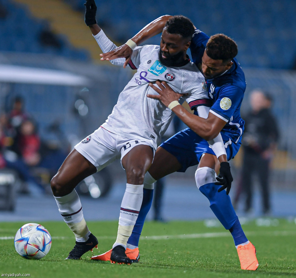 الهلال يقفز إلى الثاني بنقاط العدالة