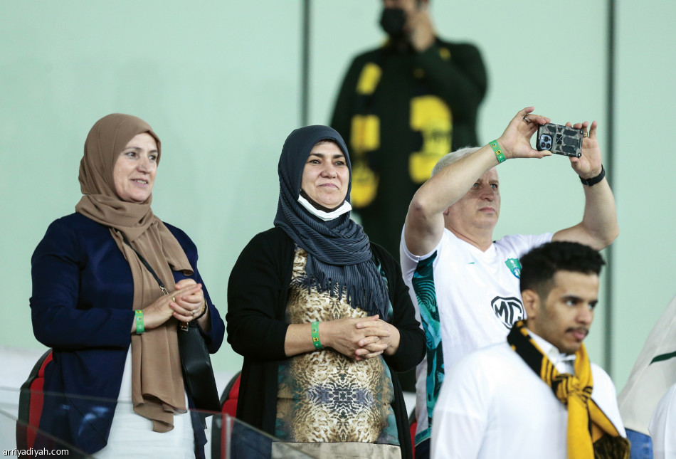 أهداف الديربي 
تحطم أرقام 2016