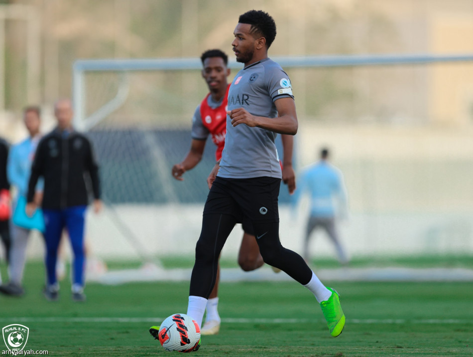 الهلال يفقد الفرج .. و«المنشطات» تفحص اللاعبين عشوائيا