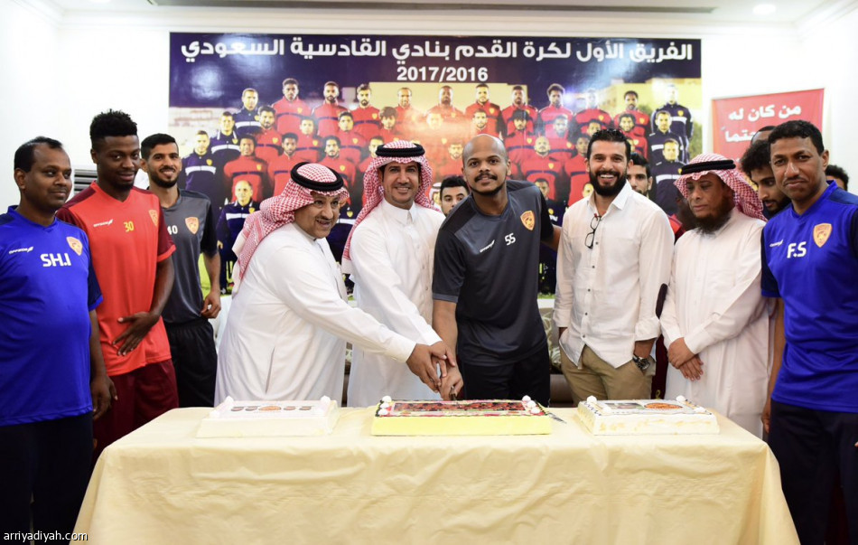 البياوي يقود مران القادسية الأول