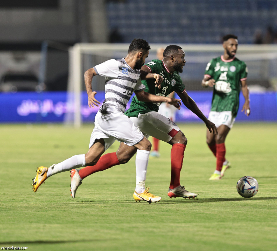 الطائي يُسقط الاتفاق في عقر داره