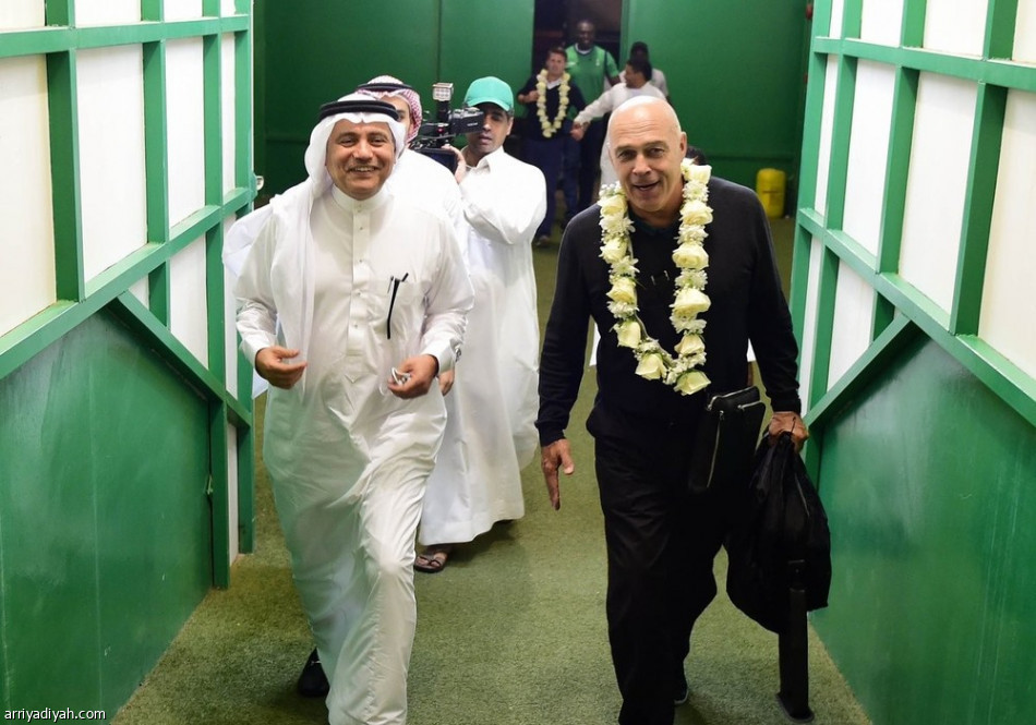 جروس للاعبي الأهلي: أعرفكم وتعرفونني وهذا سيسهل الأمر