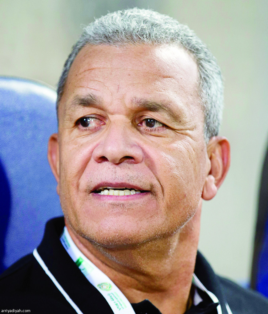 النصر يتخلص من جوميز