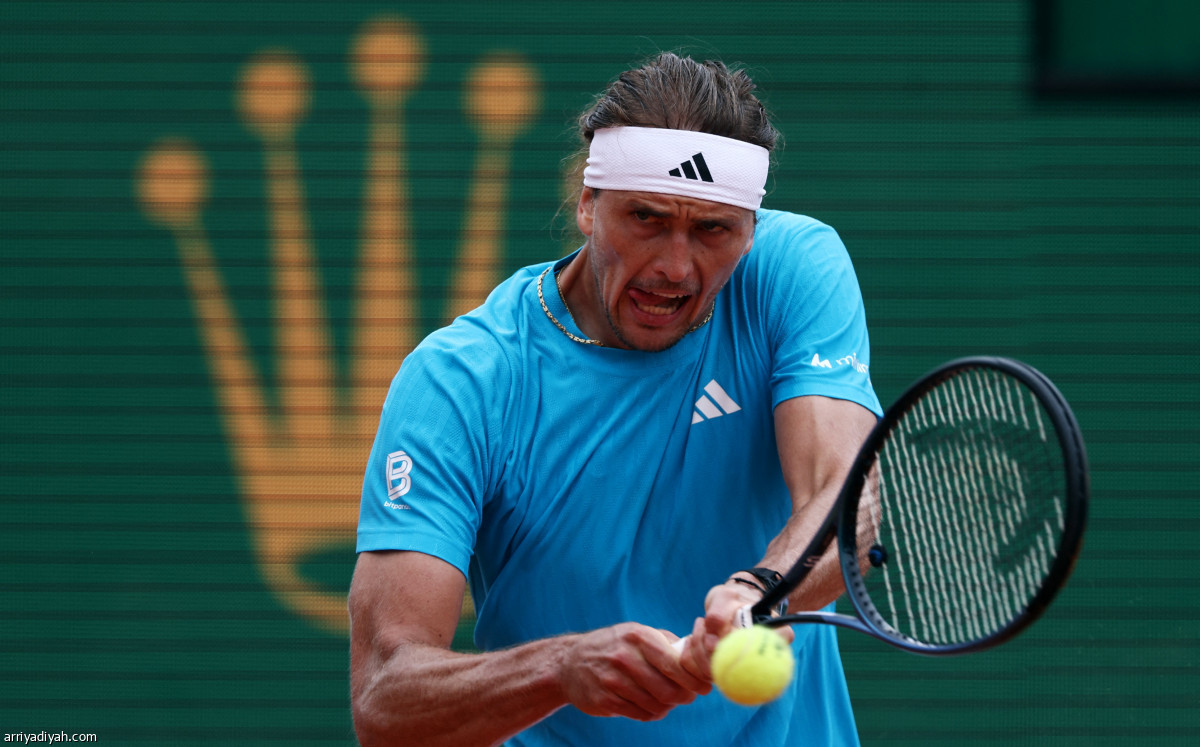 زفيريف يتأهل