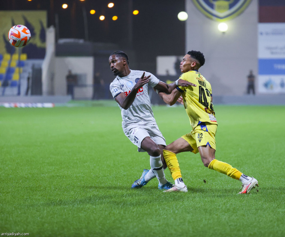 «السلبية» تسيطر على التعاون وضمك