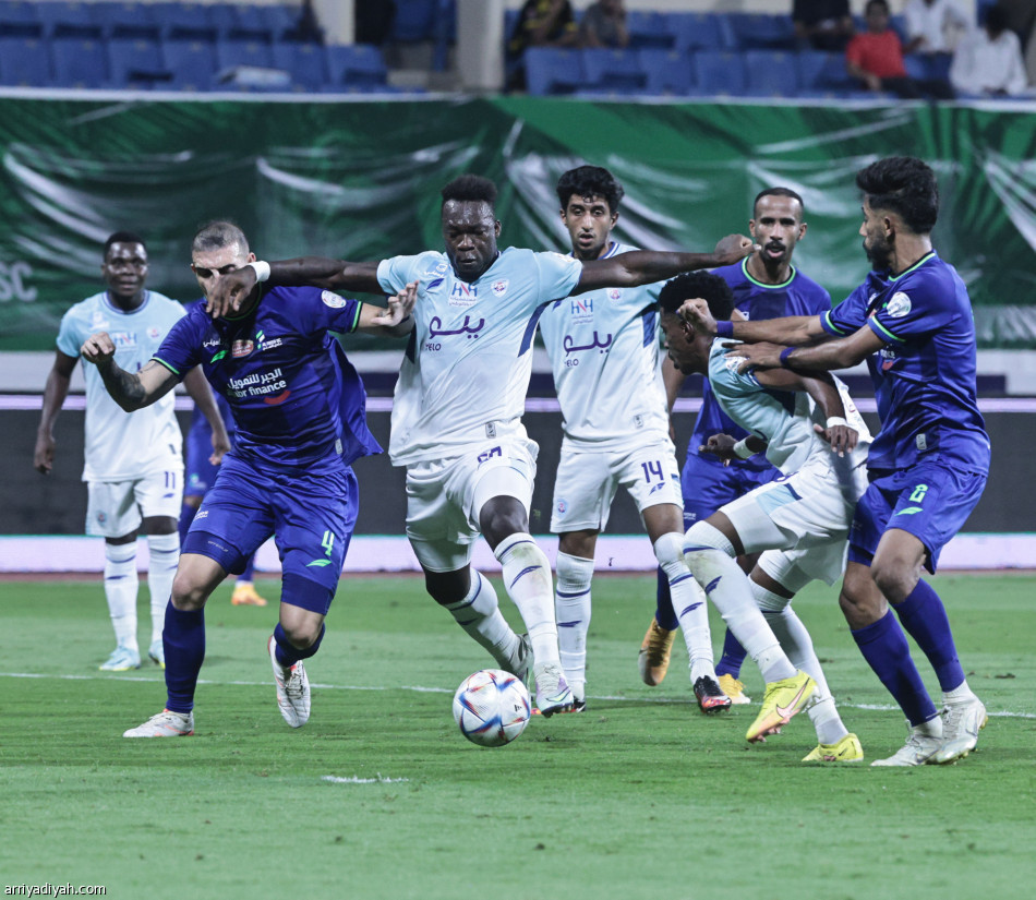 بثلاثية أبها.. الفتح يقفز 4 مراكز