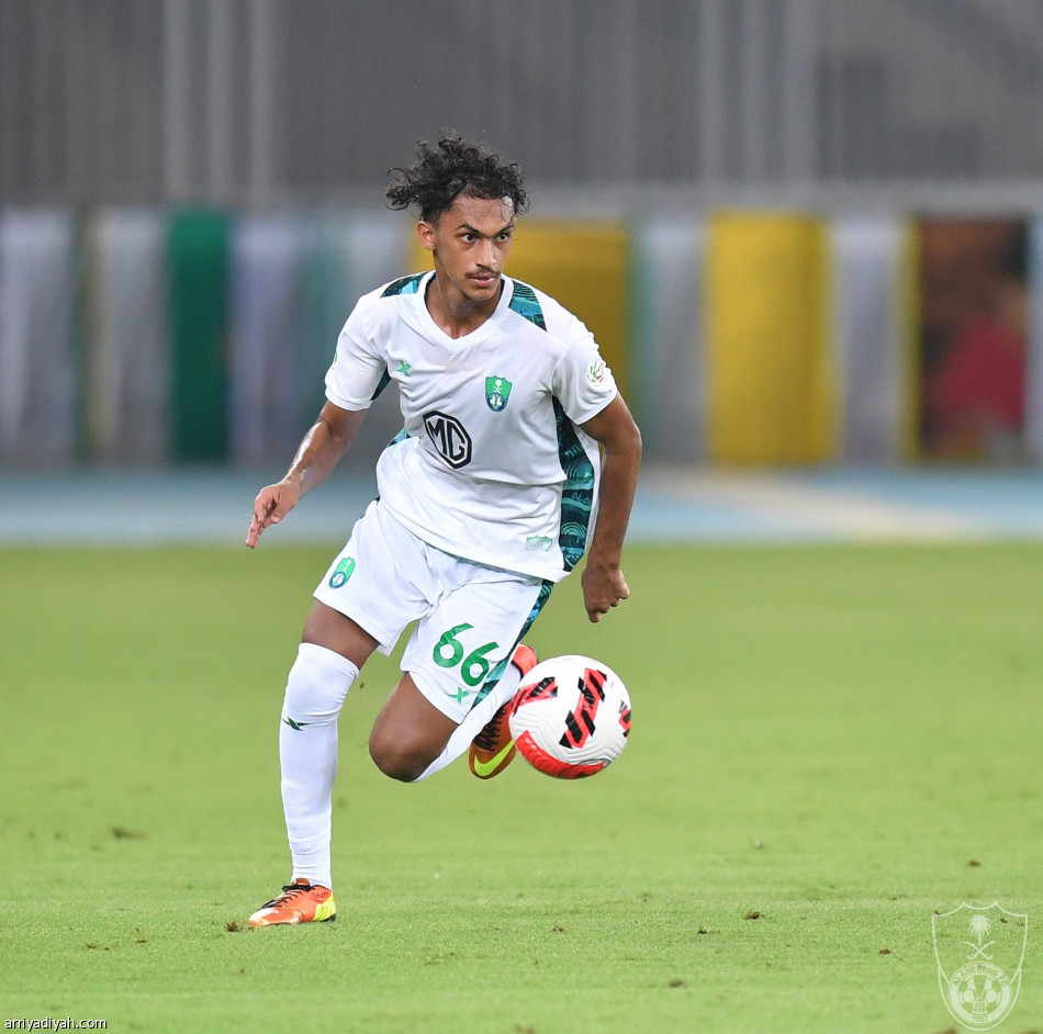 الأهلي يسجل أول انتصار.. ويكسب السالمية وديا