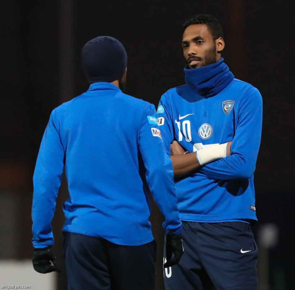 العابد يدعم الهلال قبل التعاون
