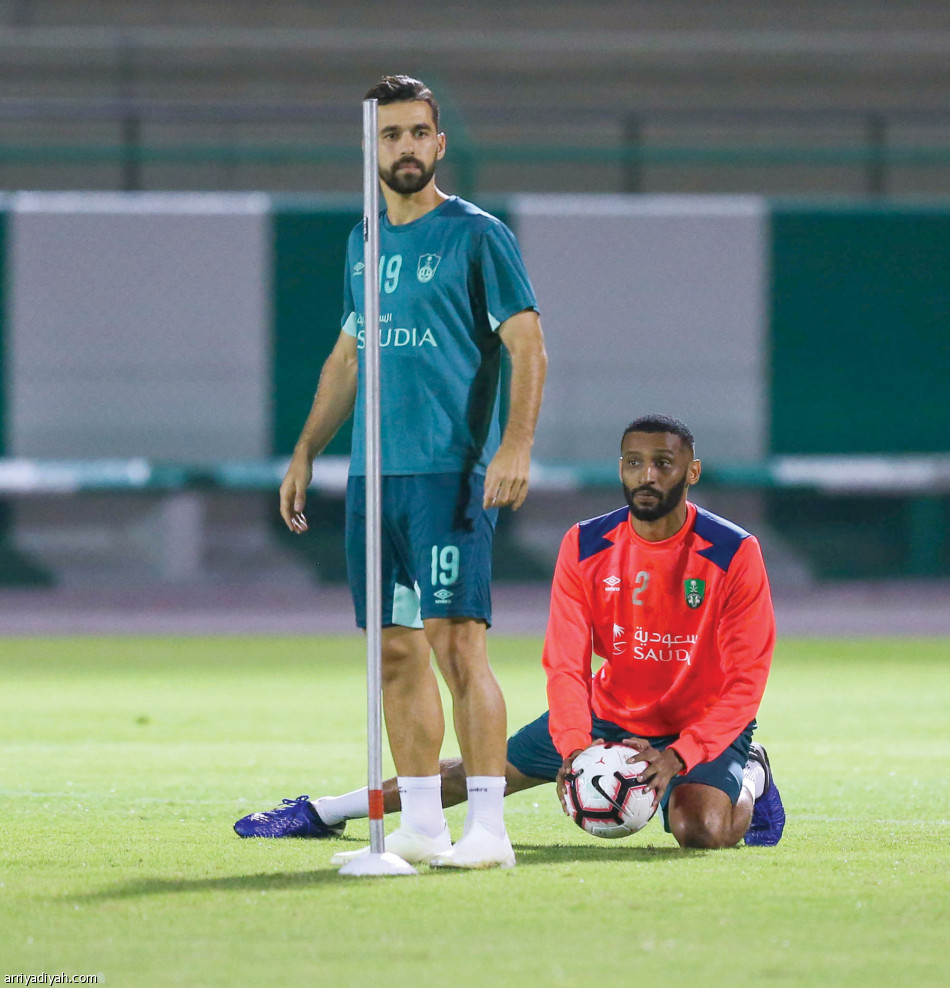 الرنقي
يشعل تدريبات الأهلي