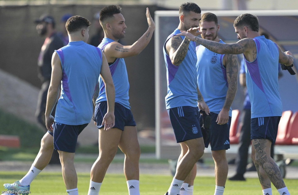 اليوم.. مهمة صعبة أمام الأخضر في  بداية المشوار