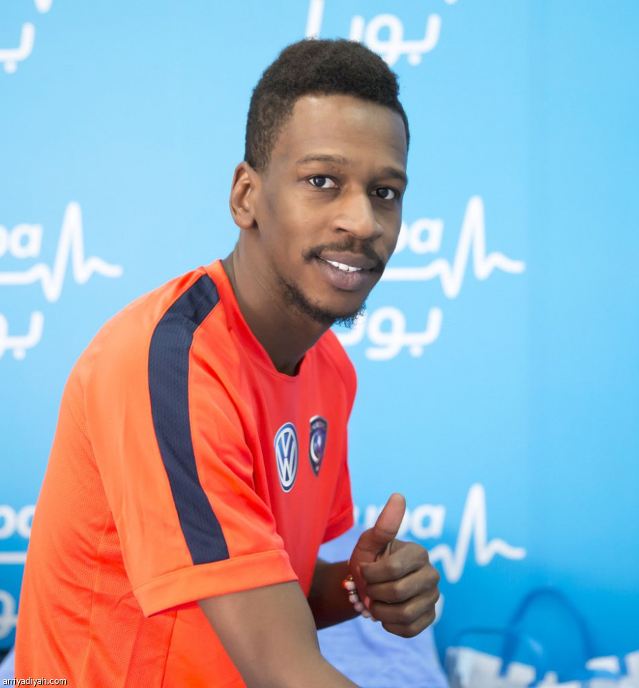 القحطاني يجتاز الكشف الطبي والرباعي يستعد لأول معسكر مع الهلال
