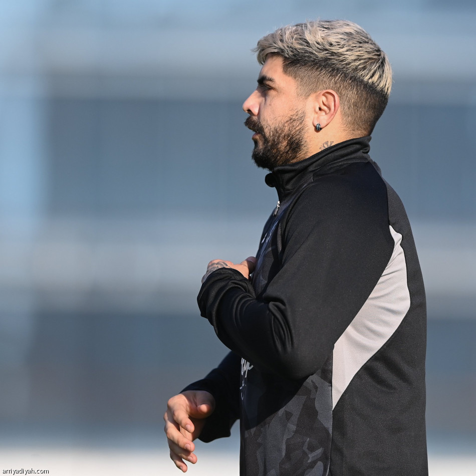 الشباب يعيد جونيور.. ويكثف التدريبات اللياقية