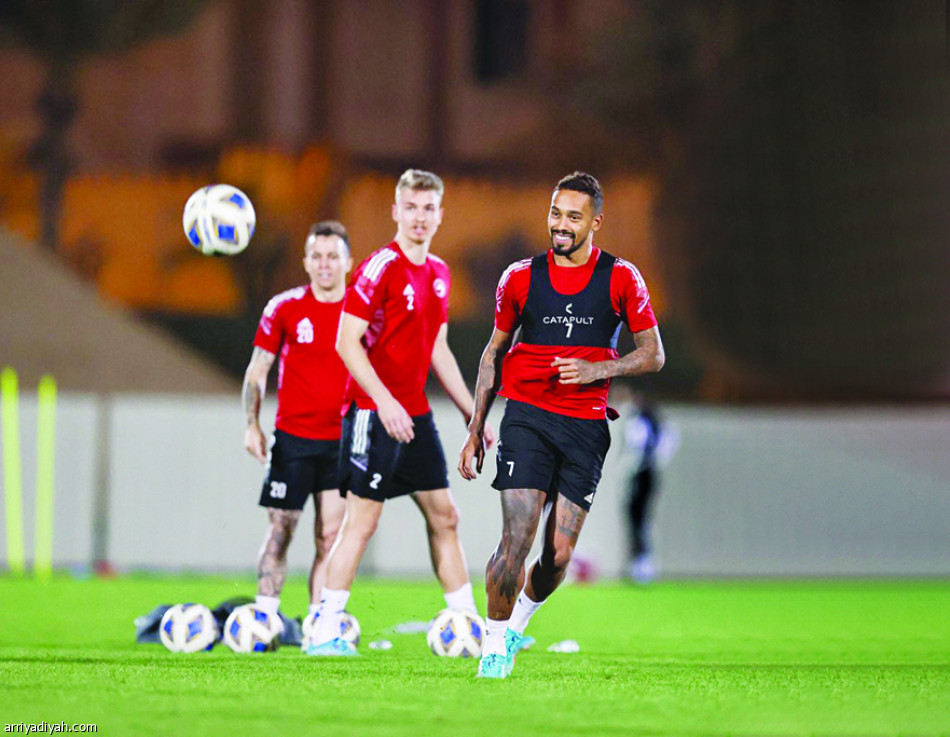 أمام دوشنبه..
الهلال يبحث عن الصدارة التاسعة