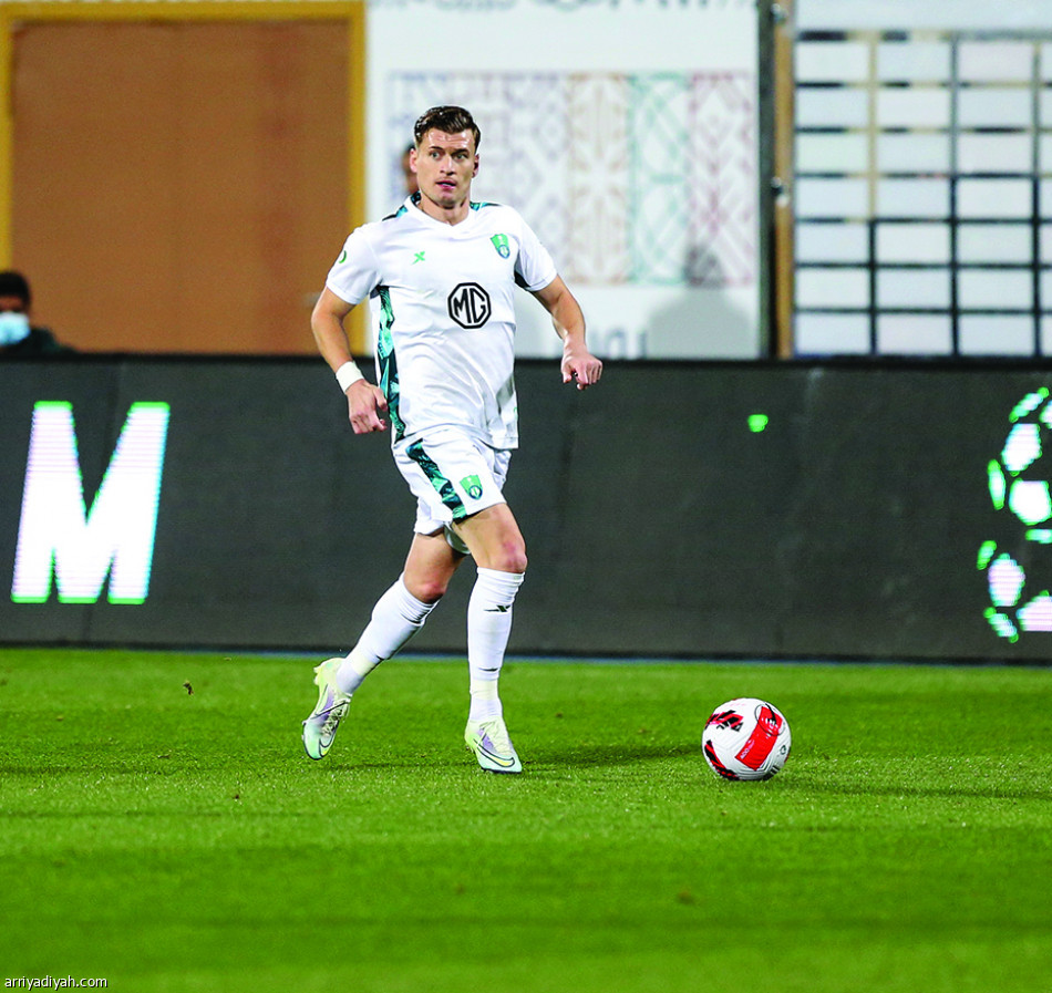 بعد عامين..
الأزرق يكرر السداسية