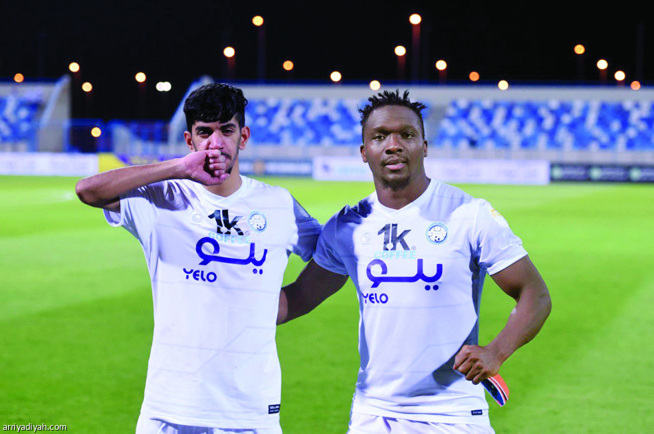 الأخدود يزيد أوجاع الأهلي