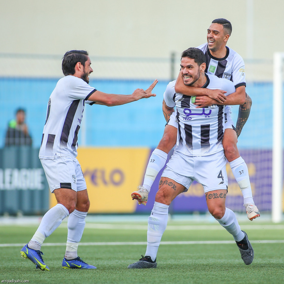 دوري يلو.. هجر  ينهض بثنائية القادسية