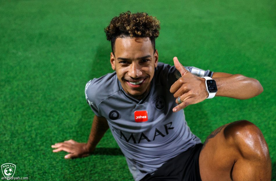 كاريلو ينعش الهلال.. وإنفلونزا تغيب عطيف والجوير