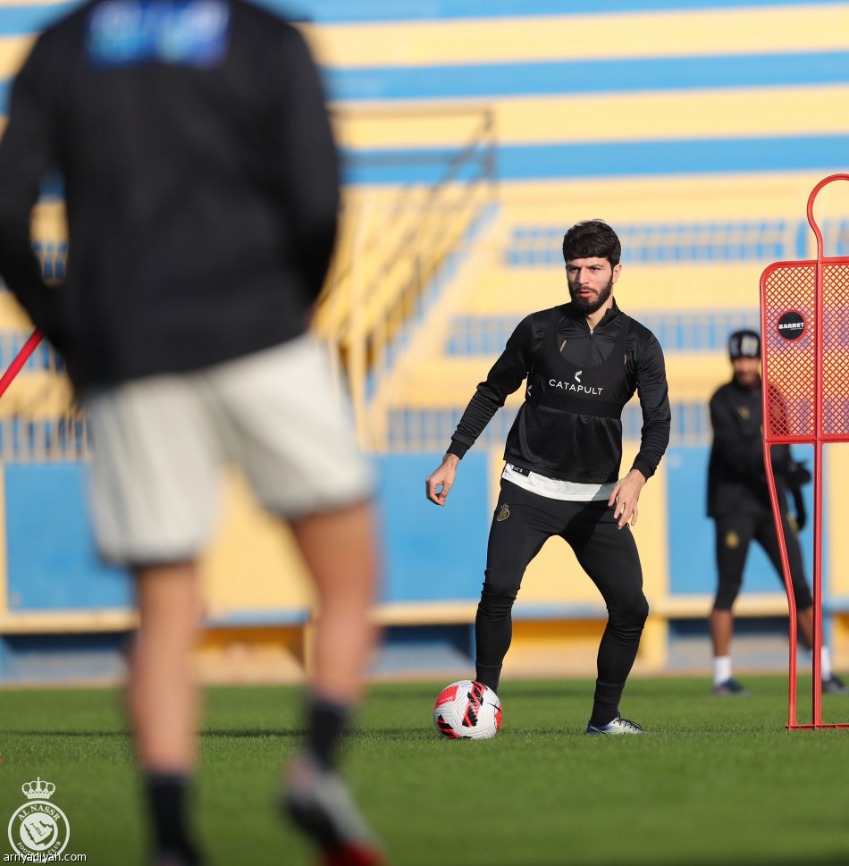 النصر يناور الفتح بـ«لمستين»