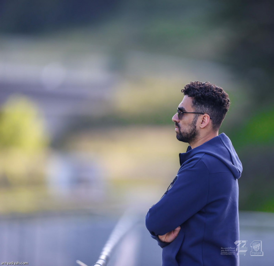 صور البلوي تختفي من معسكر الاتحاد