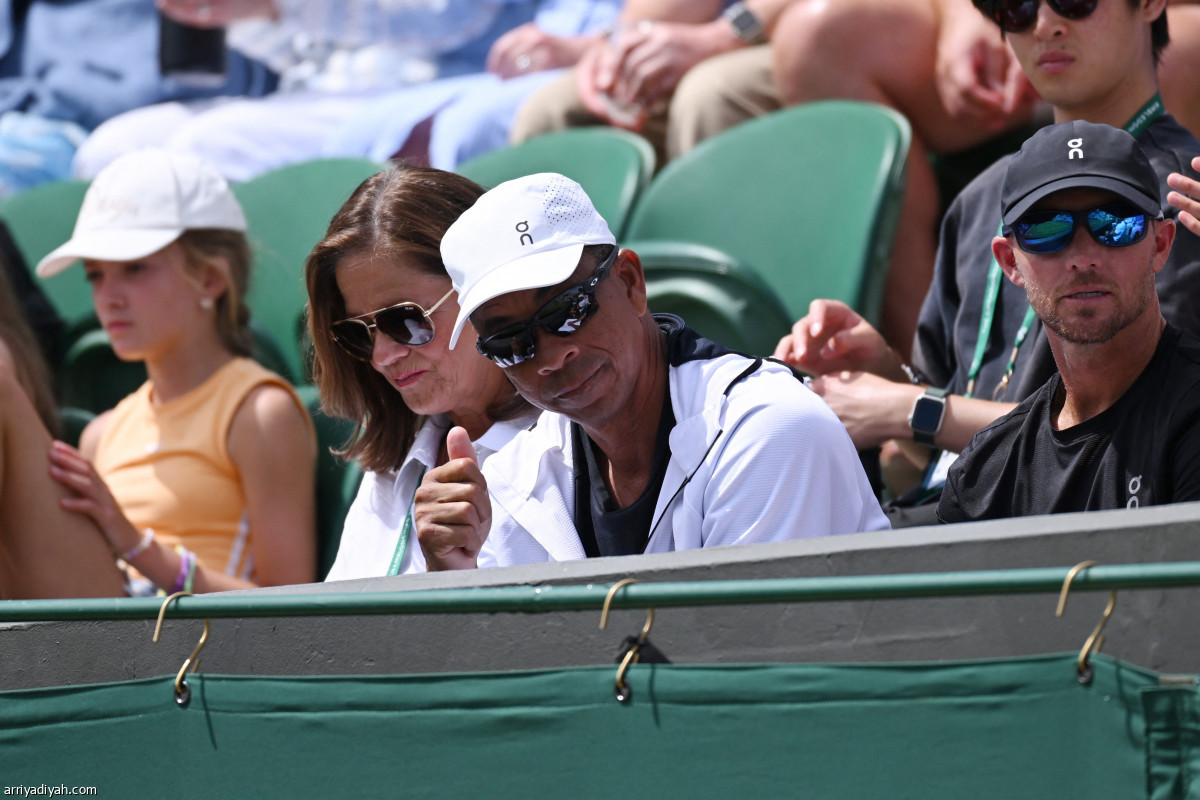 ويمبلدون.. حضور رغم الحر