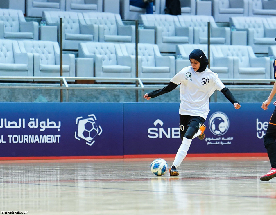 اكتمال فرق ربع نهائي صالات السيدات