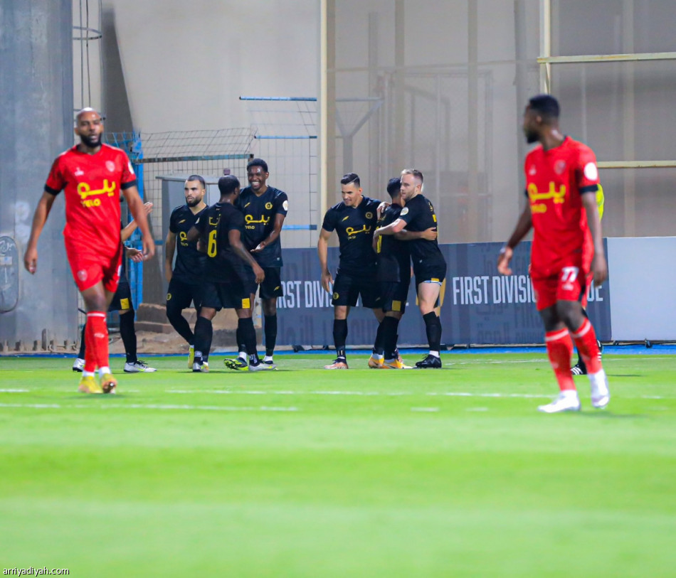 دوري يلو.. القادسية يتعثر والعروبة ينتزع الصدارة