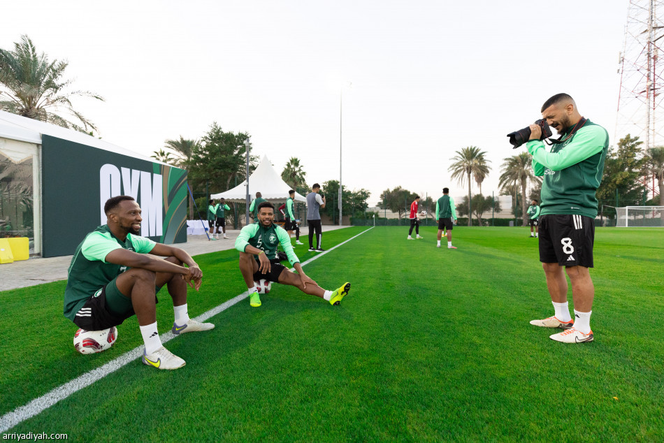 حملة جماهيرية تواكب انطلاق معسكر الأخضر