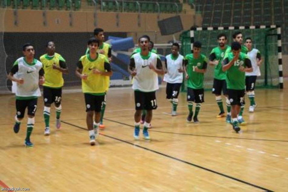 أخضر الصالات يكثف تدريباته لمواجهة البحرين