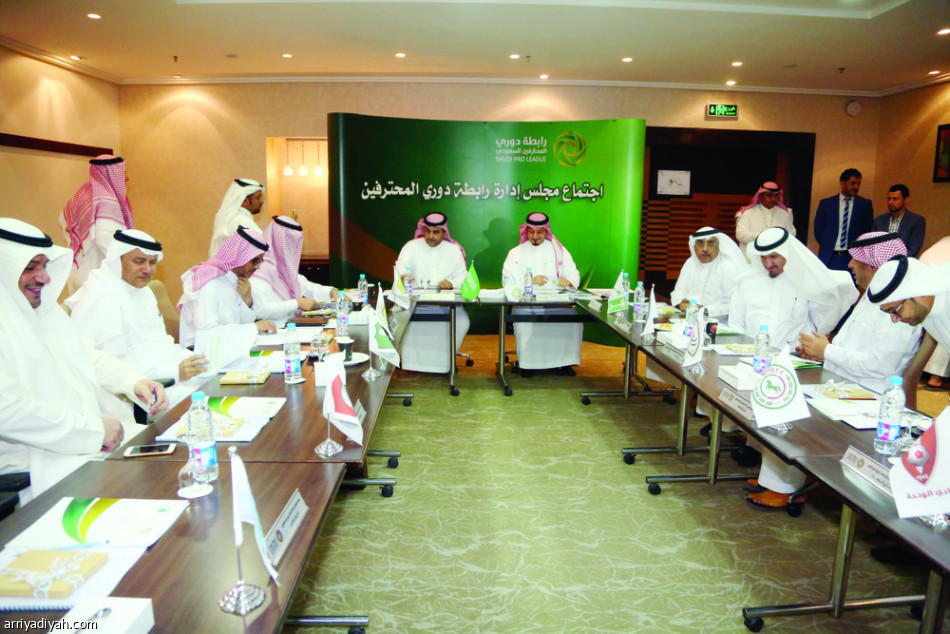 الرابطة تطالب اتحاد الكرة بنسخة من عقد MBC