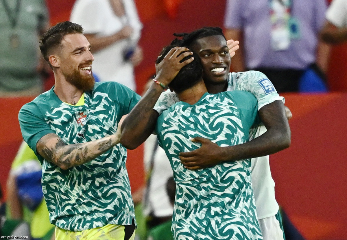 البرتغال تتأهل